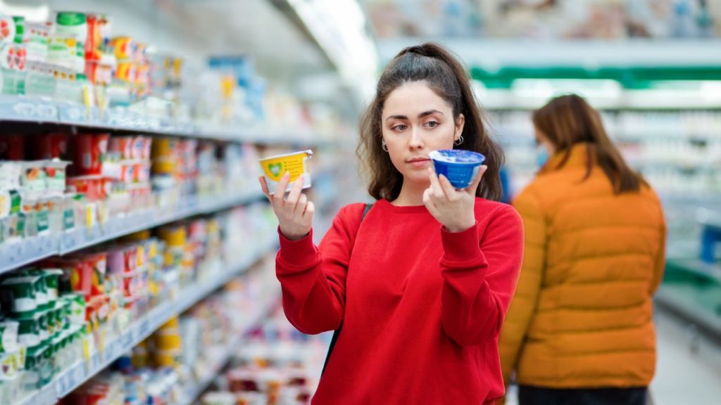 冷蔵棚の乳製品